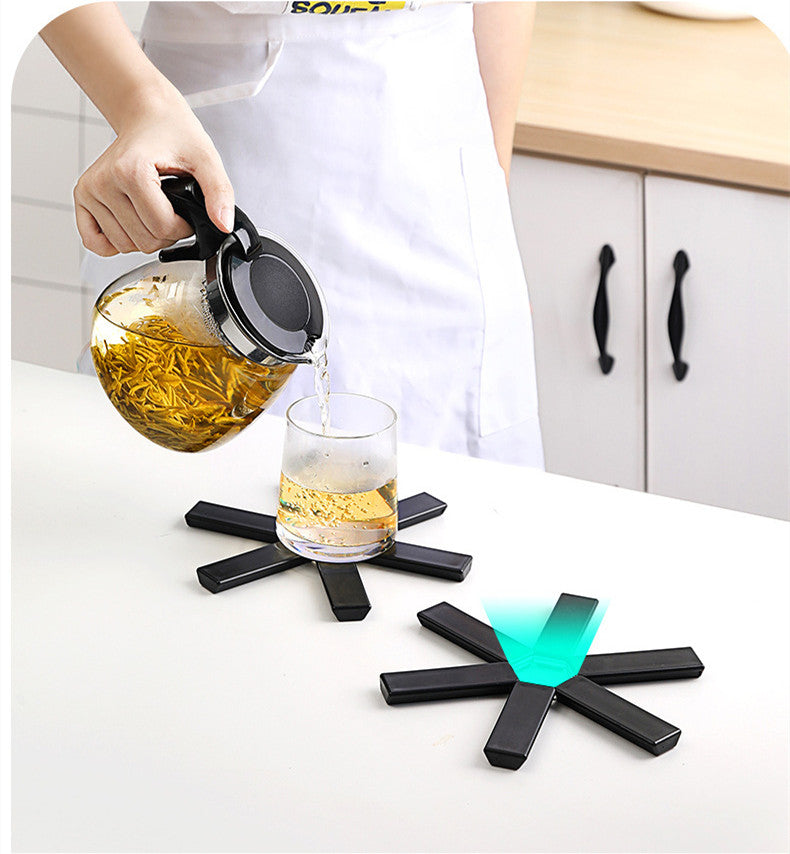 Heat Resistant Insulated Anti-Slip Placemat Kitchen Insulation Pad