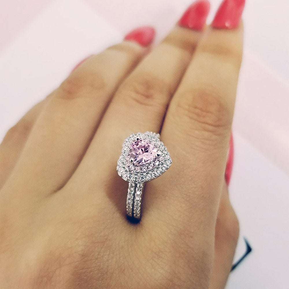 Women's Luxury Heart Ring