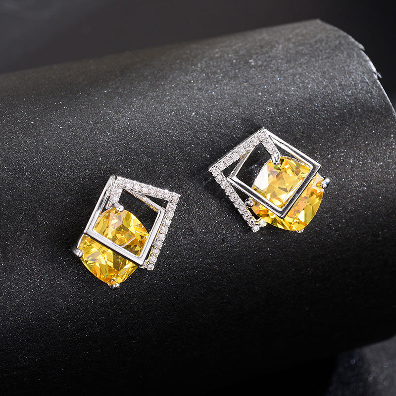 Women's Vintage Luxury Champagne Gold Square Earrings